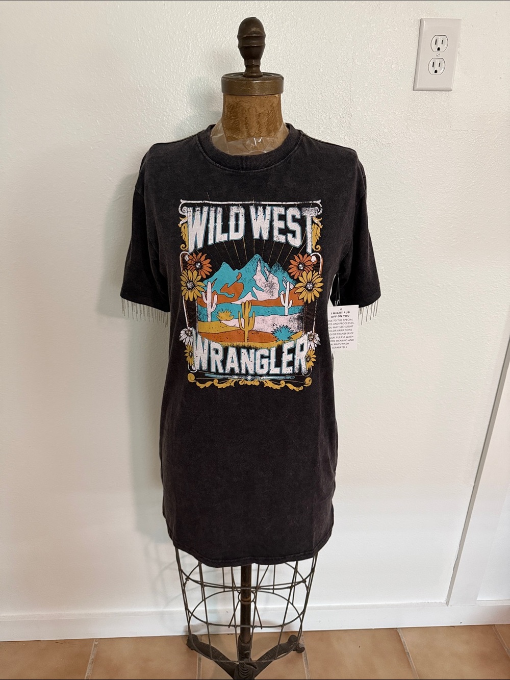 NWT Wrangler Black Wild West Graphic T-Shirt Dress w/Fringe Sleeves S & M